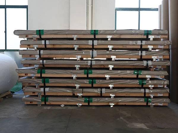 Stainless Steel Plate With Mirror Finish